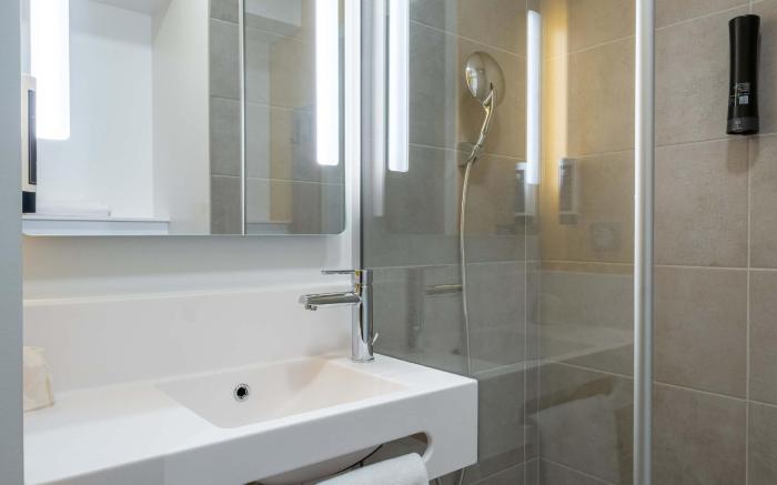 B&B HOTEL Cluses Sud