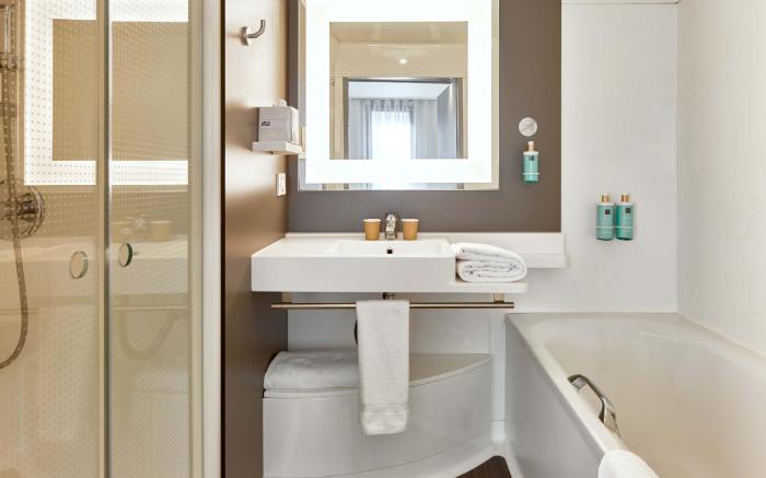 B&B HOME Rueil-Malmaison Gare