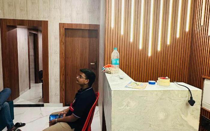 Sri Viswanath Retreat near Kashi Viswanath mandir