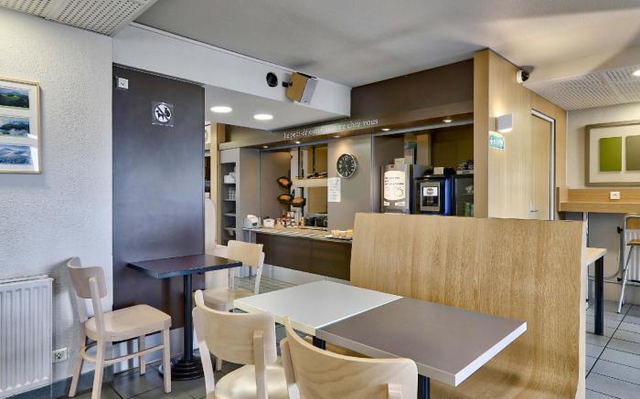 B&B HOTEL Clermont-Ferrand Le Brezet Aeroport