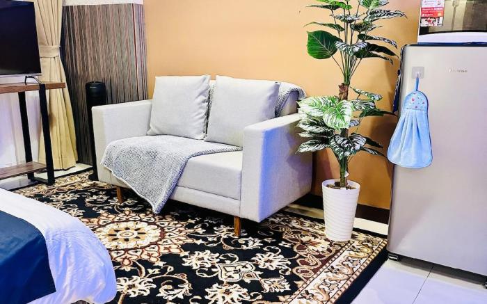 We Vibe, 101 Newport Blvd near the airport NAIA 3