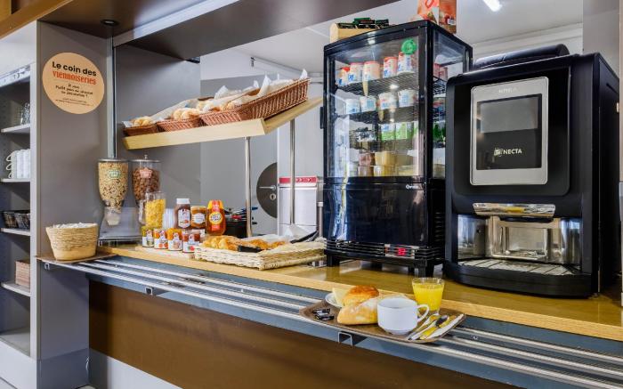 B&B HOTEL Villeneuve Loubet Plage