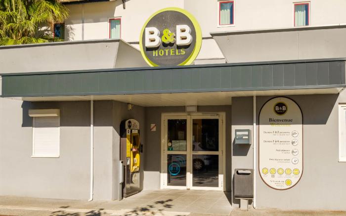 B&B HOTEL Villeneuve Loubet Plage