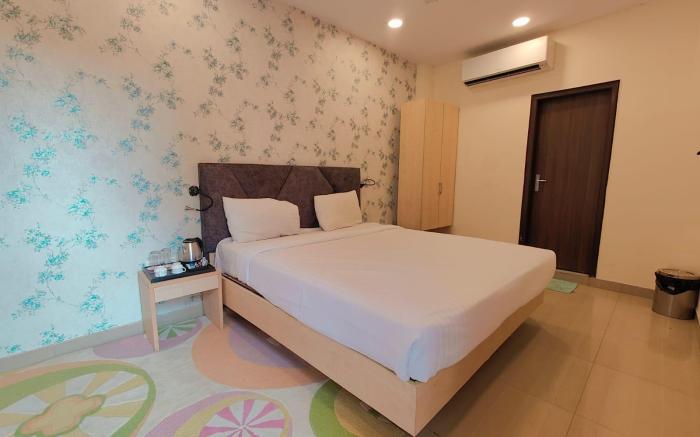 Hotel Signature Luxe Inn