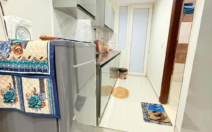 The Escape to Paradise IV