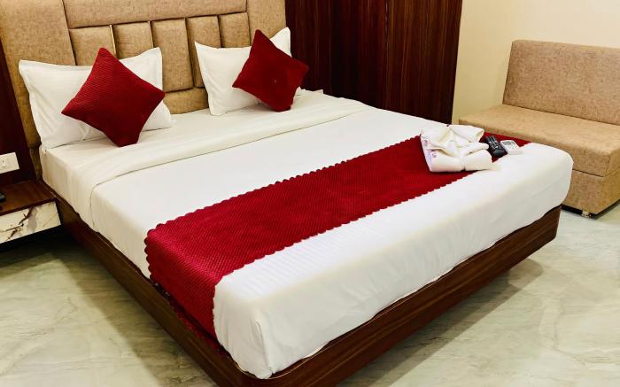 Hotel Anand Palace & Restaurant