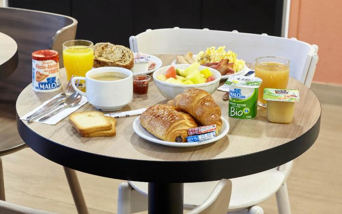 B&B HOTEL Paris Nord Gonesse Parc des Expos