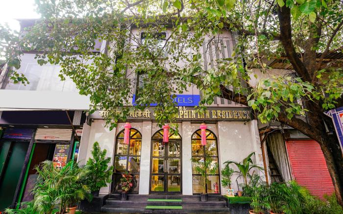 FabHotel Dolphin Residency