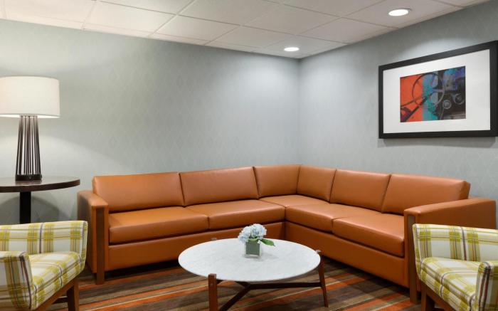 Embassy Suites by Hilton Oklahoma City Will Rogers Airport