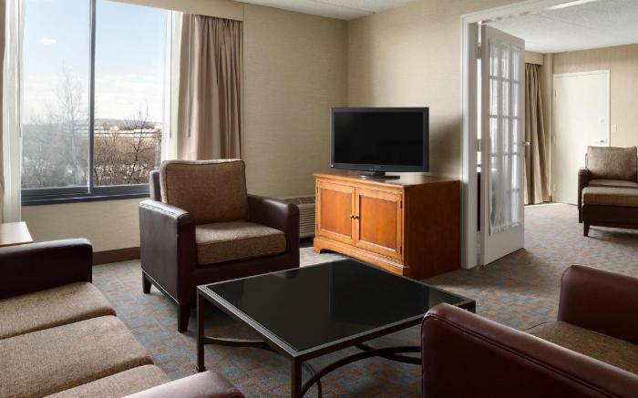 Doubletree by Hilton Somerset Hotel and Conference Center
