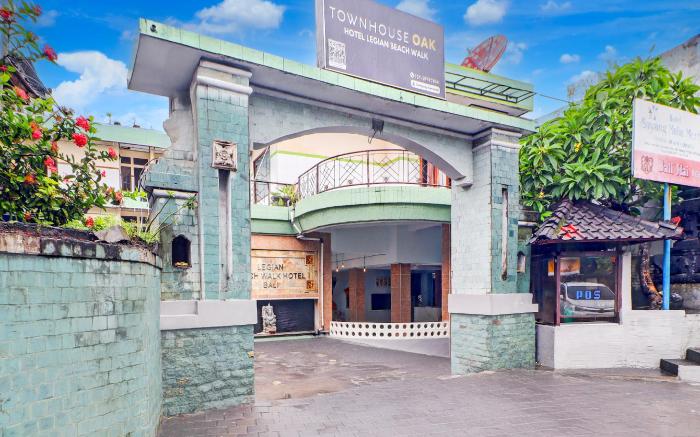 Townhouse Oak @lebak Bene Near Kuta Beach