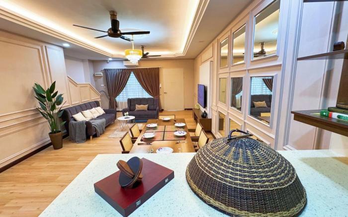 KLIA Sepang Salak Dream Retreat 4 Bedroom  House