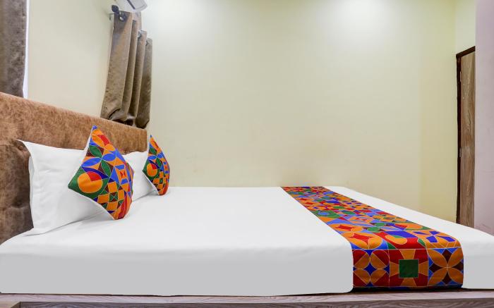 FabHotel Royal Rose Residency