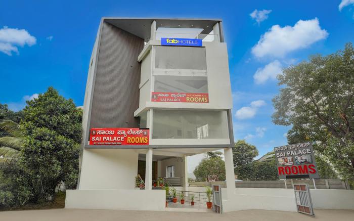 FabHotel Sai Palace - Jnana Ganga Nagar