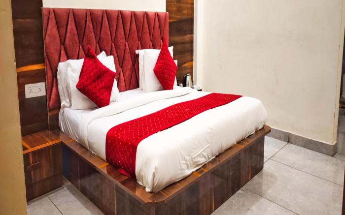 Hotel Baba's Inn - Pitampura