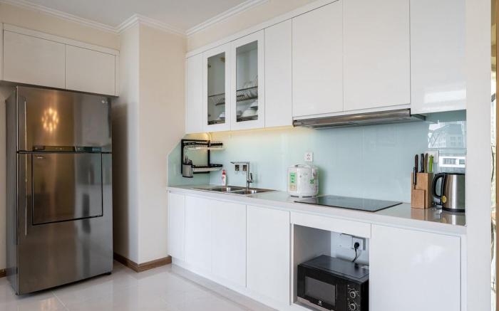 Landmark Plus, 2 bedroom, nice decor, towels daily