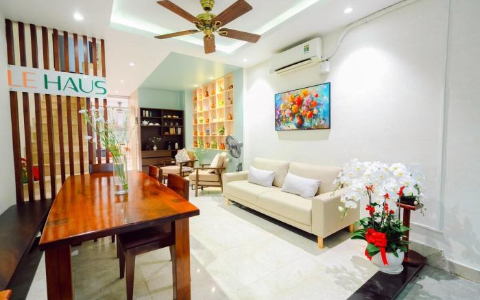 NVN102 - Boutique Studio - Spacious & Large window