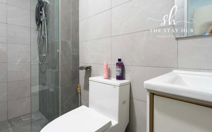 Modern Luxury Studio_KLCCview_Pool_MajesticGen213A