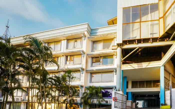 Townhouse Royal Palms Shared Serviced Apartment