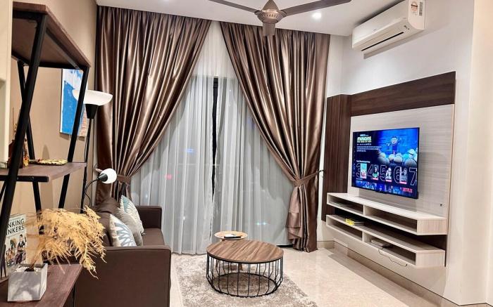 Lucentia Residence by Glory Home