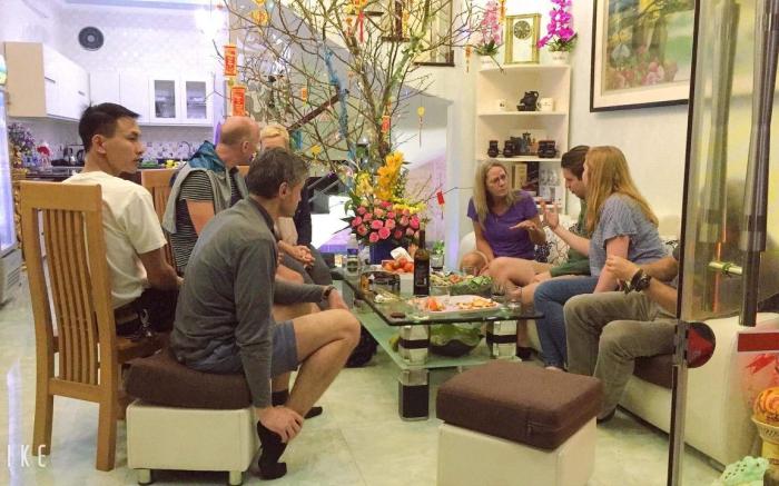 CATBA CENTRAL HOMESTAY