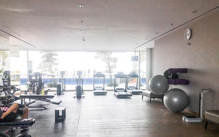 Studio near Mall at Supermall Mansion By Travelio