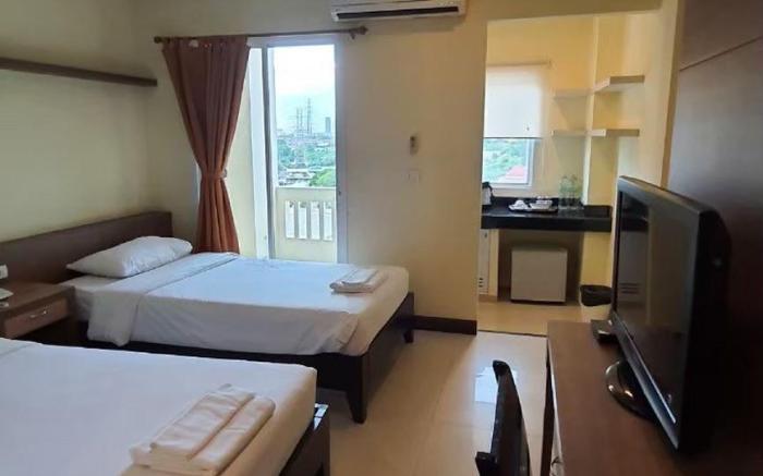 The Platinum Suites Bangkok by Dancenter