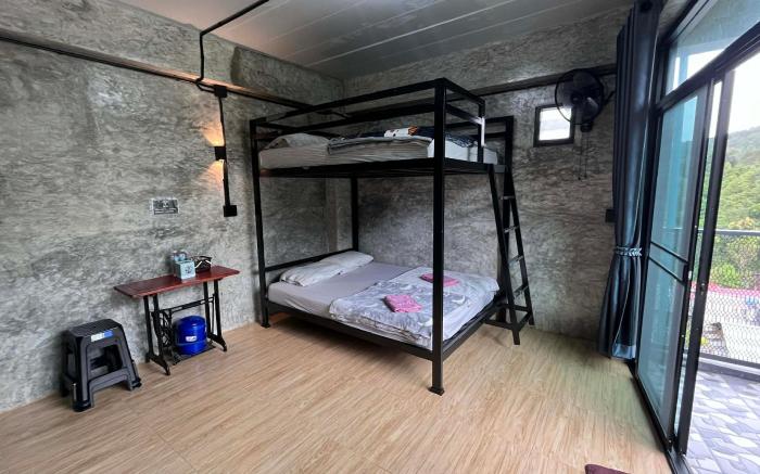 กลิ่นไอหมอก คันทรี่วิว ปิล็อก