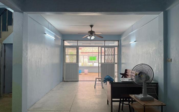 Ocean wave town house near Onnut - Bangchak BTS