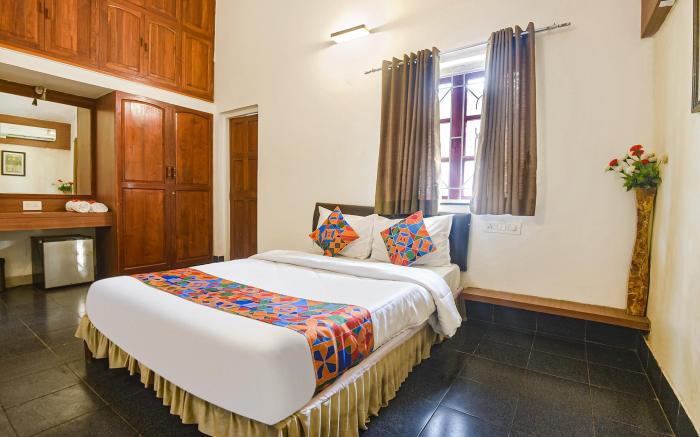 FabExpress Royal Baga Residency
