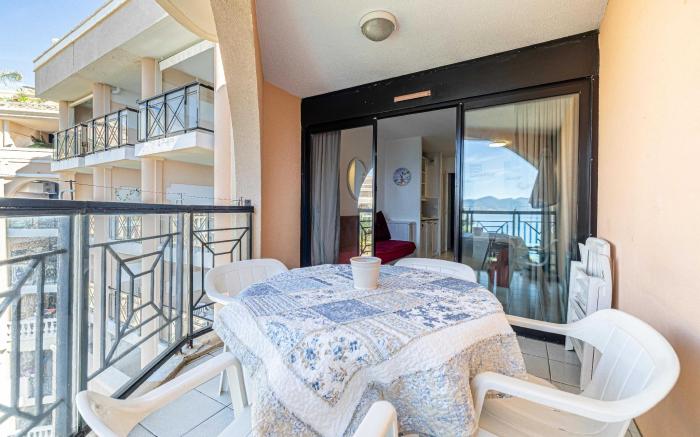 Charming flat with sea view - 1BR - 2P - Bocca