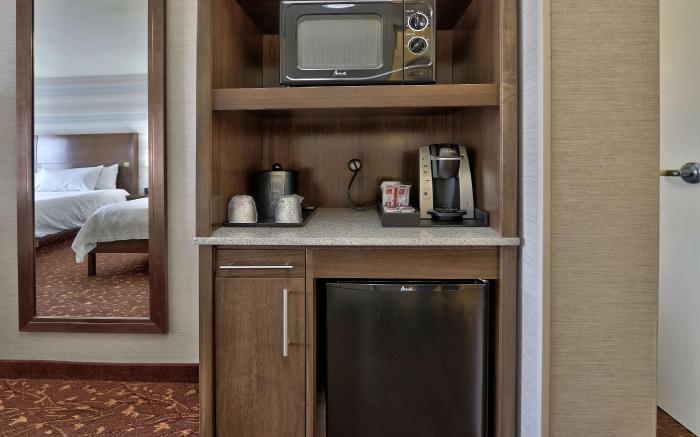 Hilton Garden Inn Albuquerque Airport Hotel