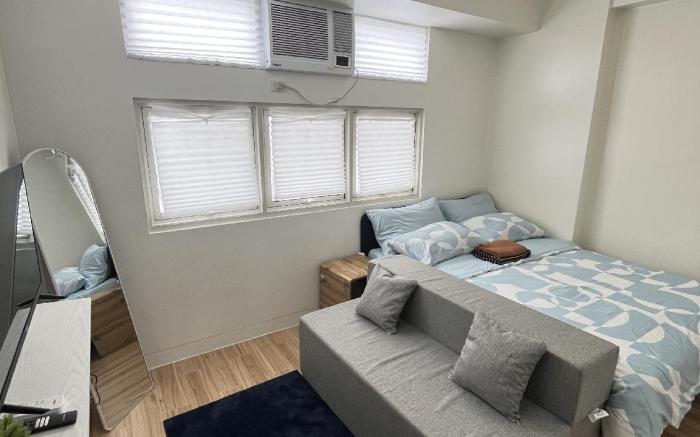 Holly's Place by Motorists Transient House