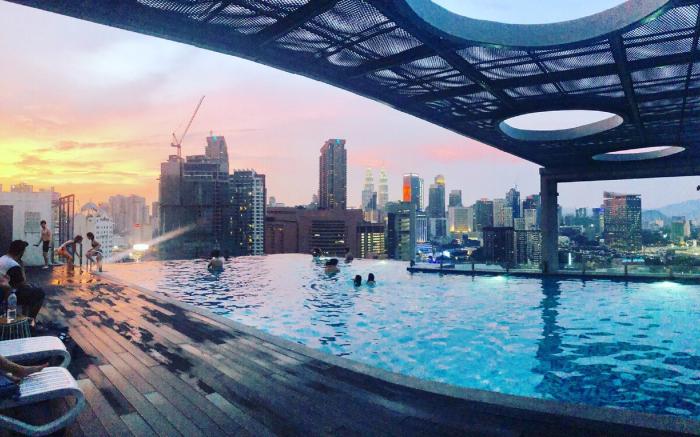 D' Majestic Residence by Emily in Town