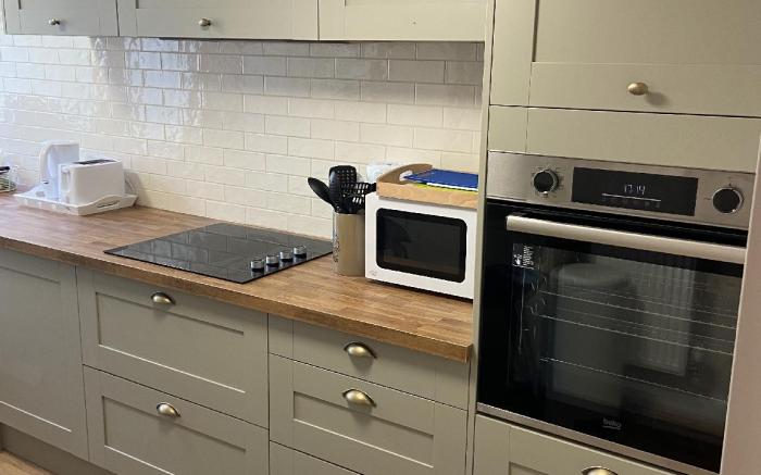 BAYR NY LOGHAN COTTAGE