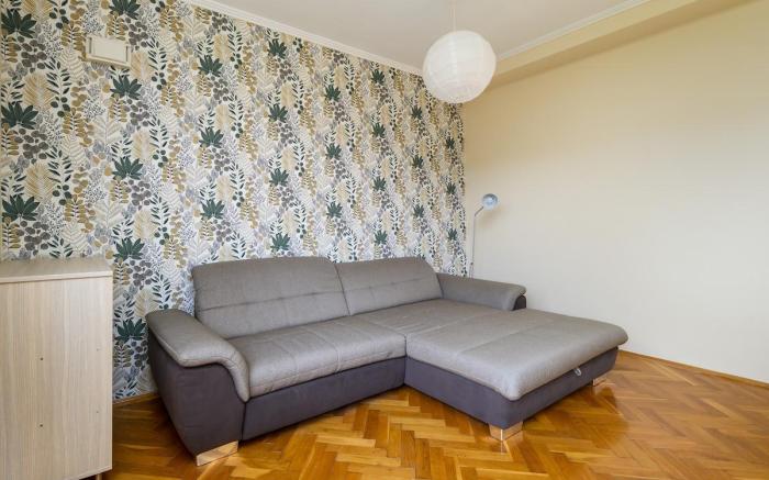 Buda Breeze 2BR Apt. w Balcony & AC by NW