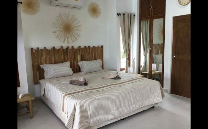 Nice bungalow and its private pool