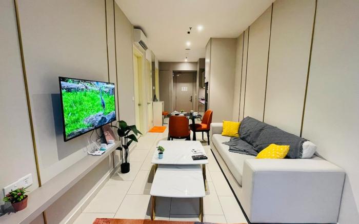 Hill10 Residence I-City by DeUrban HH3401