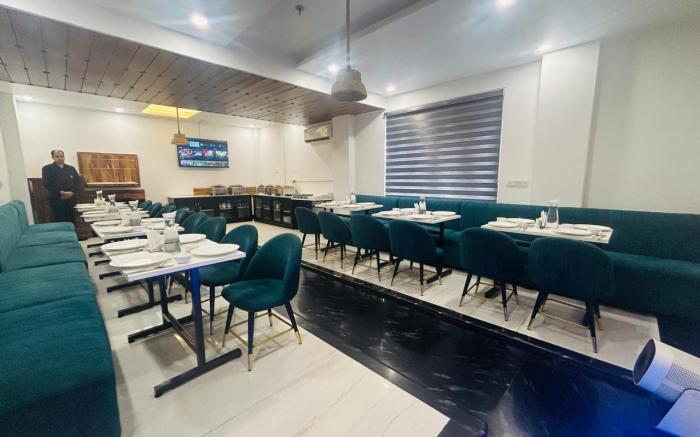 Royal Residence Near 32nd Avenue - Gurugram