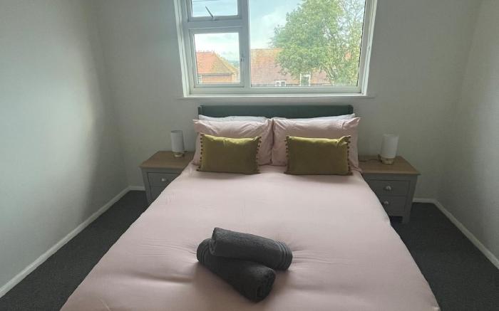 3-4 BR house | Home from home | front+rear parking