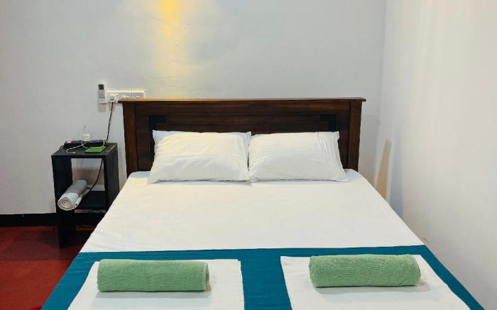 THE MOON LIGHT HOMESTAY