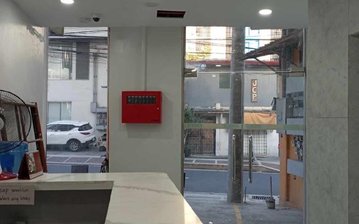 St. Marvin Studio M201