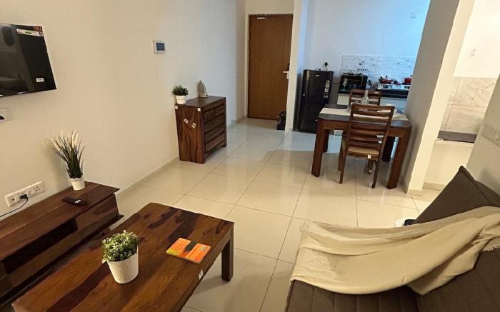 Ena by StayVio – Amanora Park Town, Hadapsar, Pune