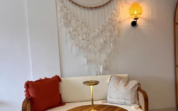 The Renon Residence King Bedroom 110