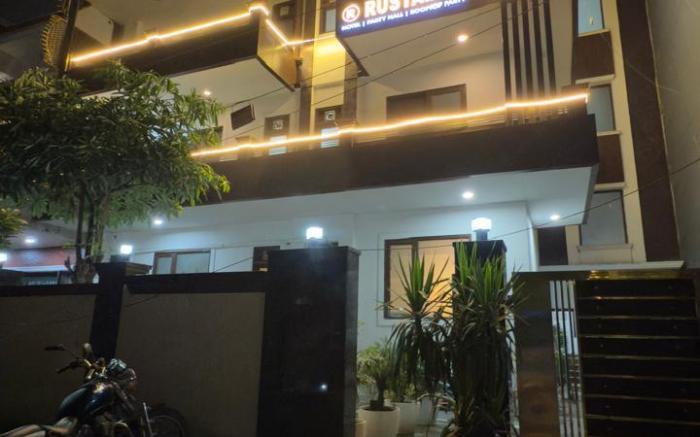 Hotel Rustam Residency