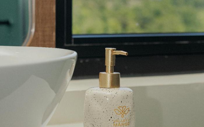 VALLEY DE MANGO HUE VILLA