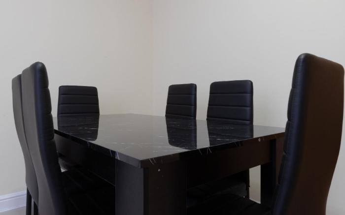 Comfy Apartments in Queensway