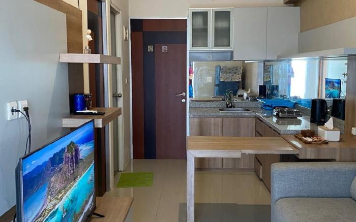 2 BR corner at Gunawangsa MERR