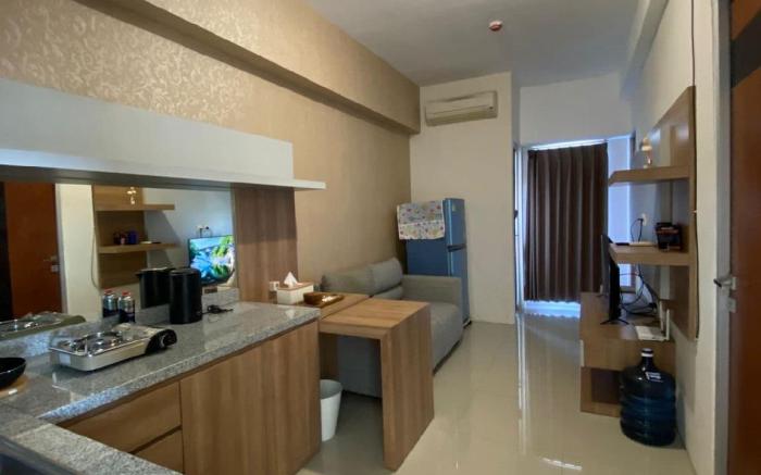 2 BR corner at Gunawangsa MERR