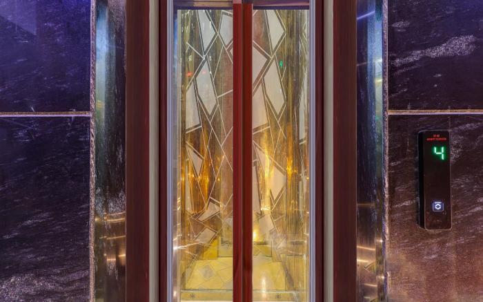 Hotel O Roux residency